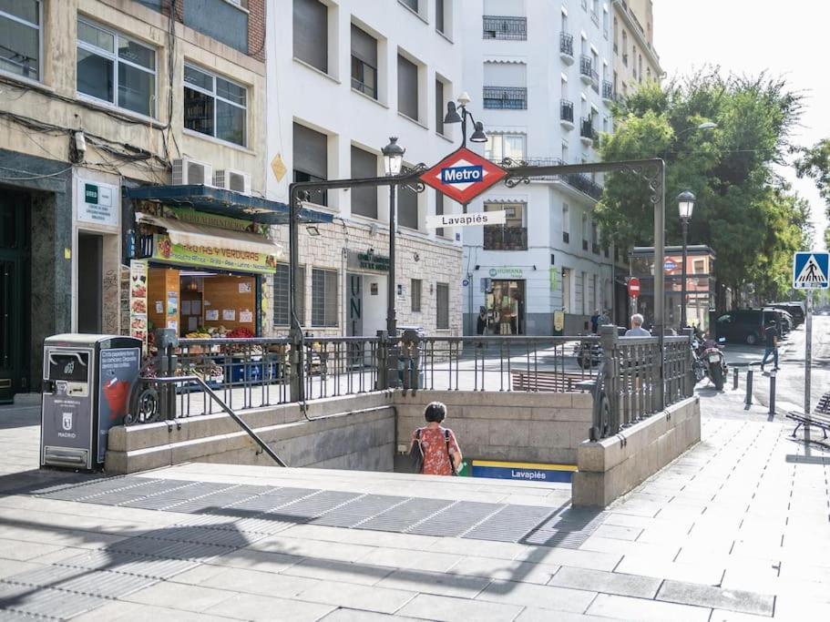 Apartamento A 2 Minutos De Lavapies, Madrid Exterior foto
